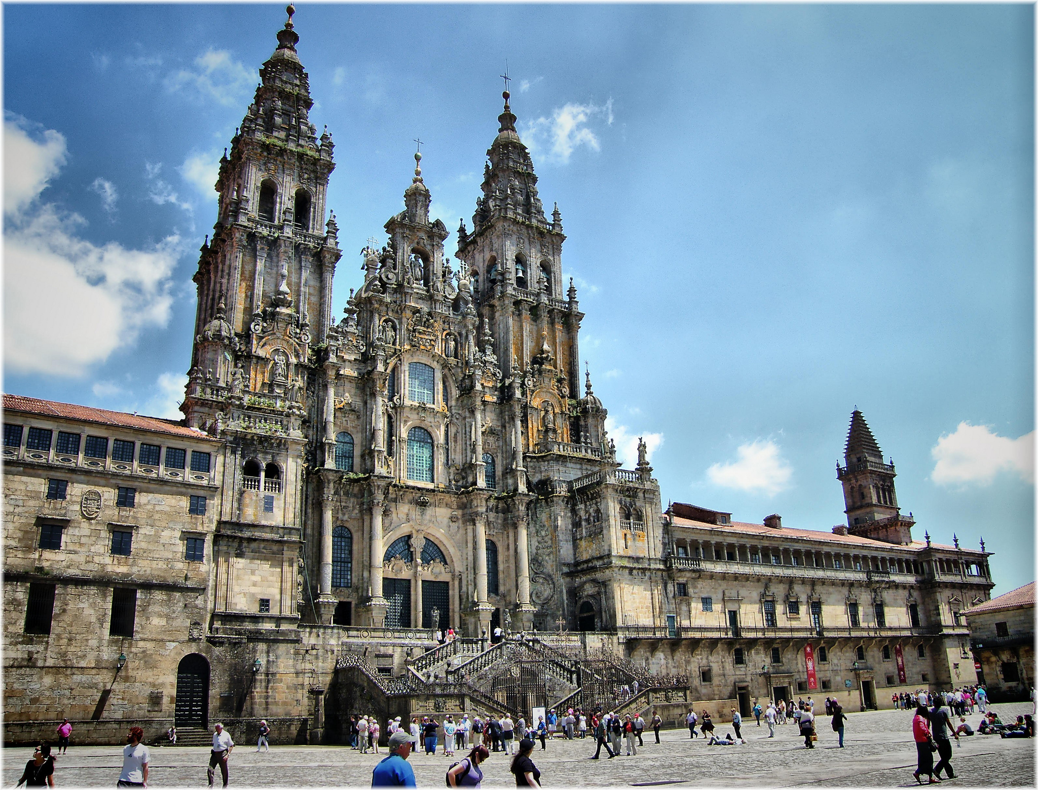 CATTEDRALE DI SANTIAGO DE COMPOSTELA apiediperilmondo-spagna