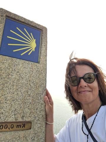 Elena Poles